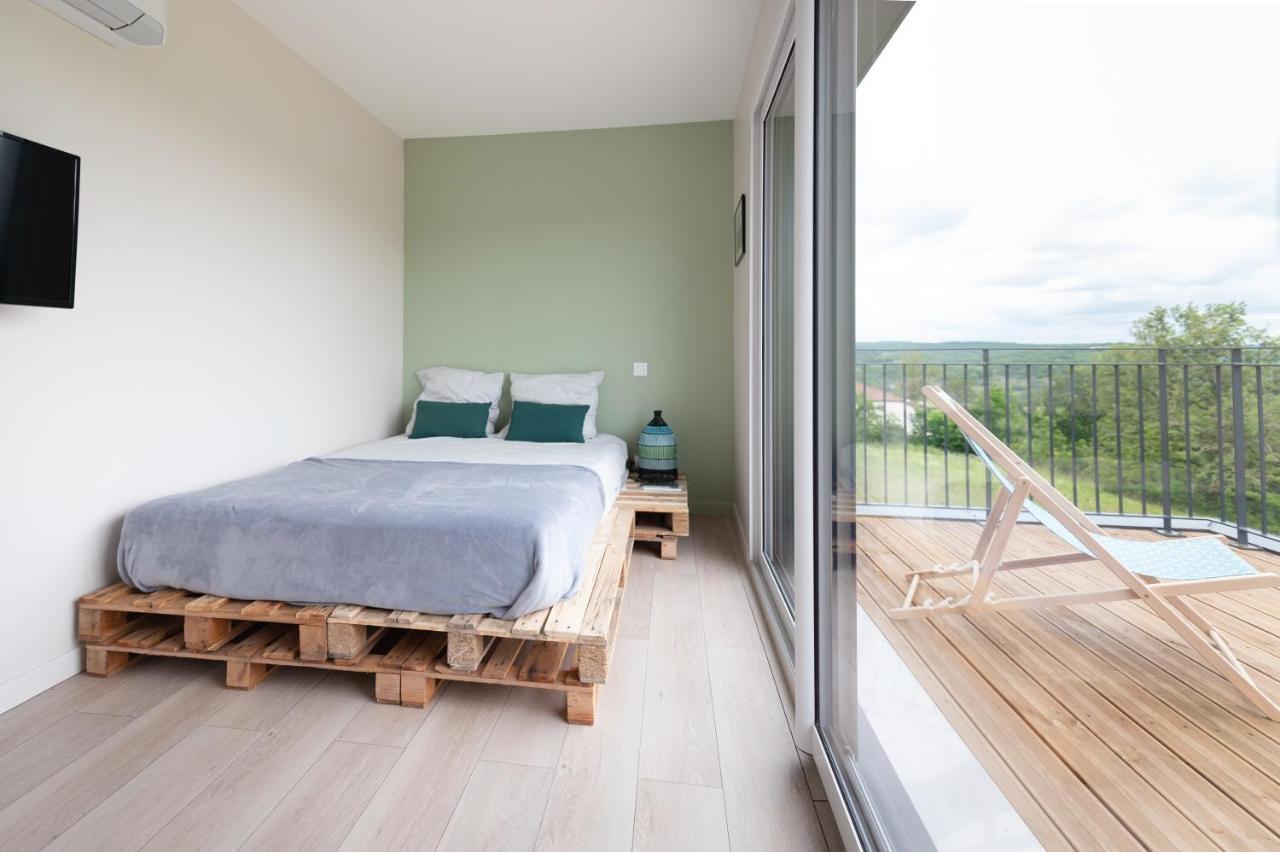 Lot En Dock 3 Logements Atypiques Et Ecologiques En Vallee De La Dordogne Souillac Exteriér fotografie